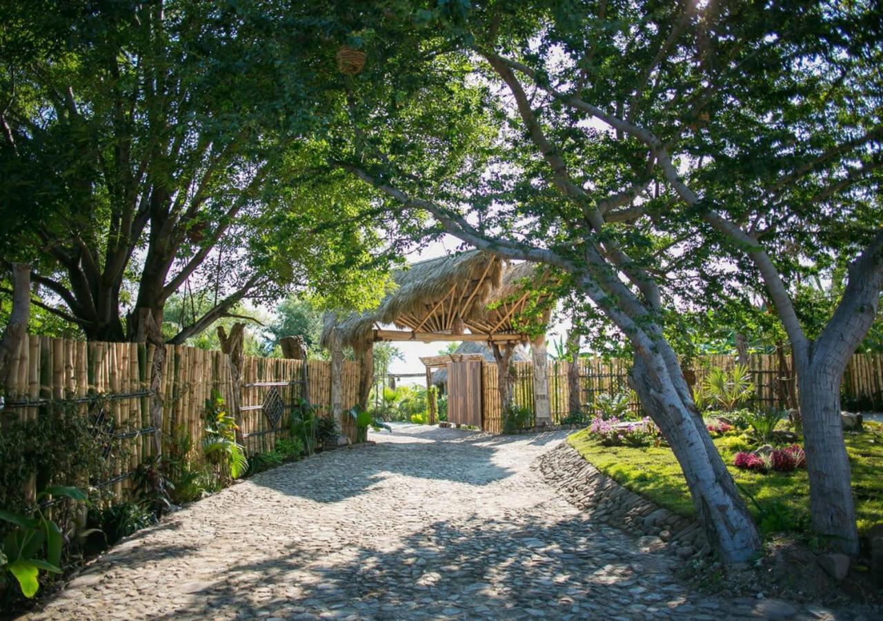 Eco Hotel Tahawi Ajijic Ngoại thất bức ảnh