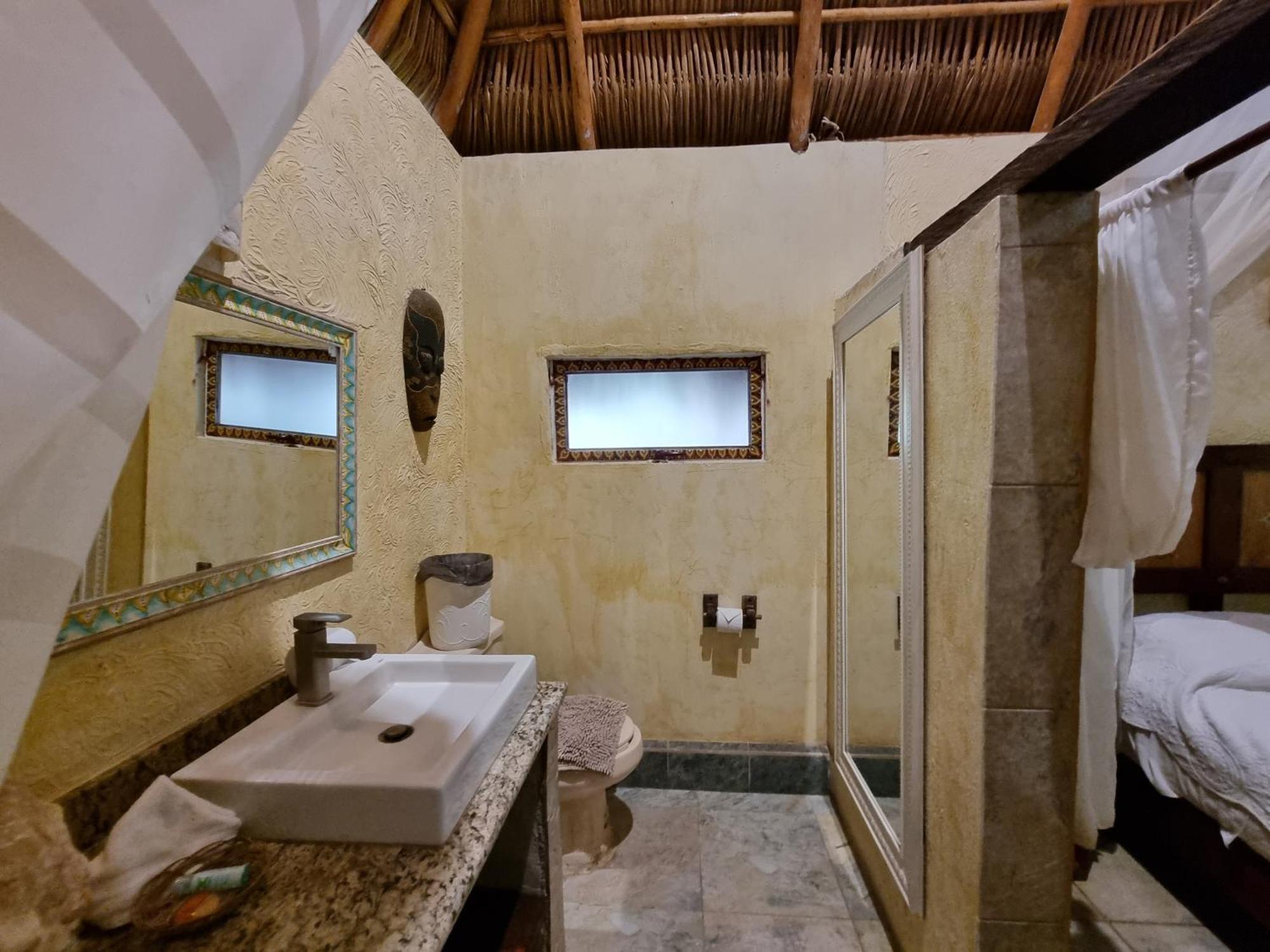 Eco Hotel Tahawi Ajijic Ngoại thất bức ảnh