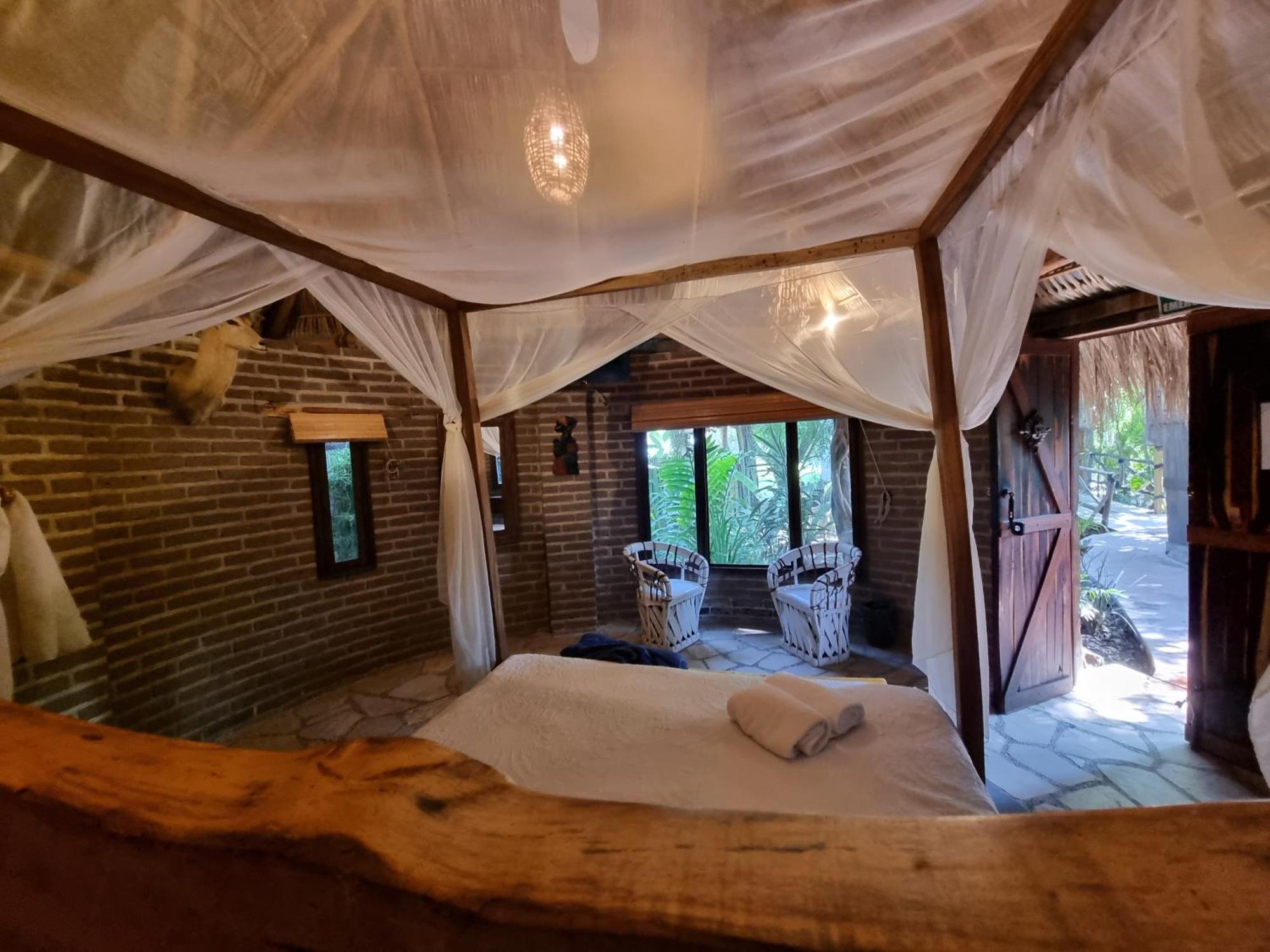 Eco Hotel Tahawi Ajijic Ngoại thất bức ảnh
