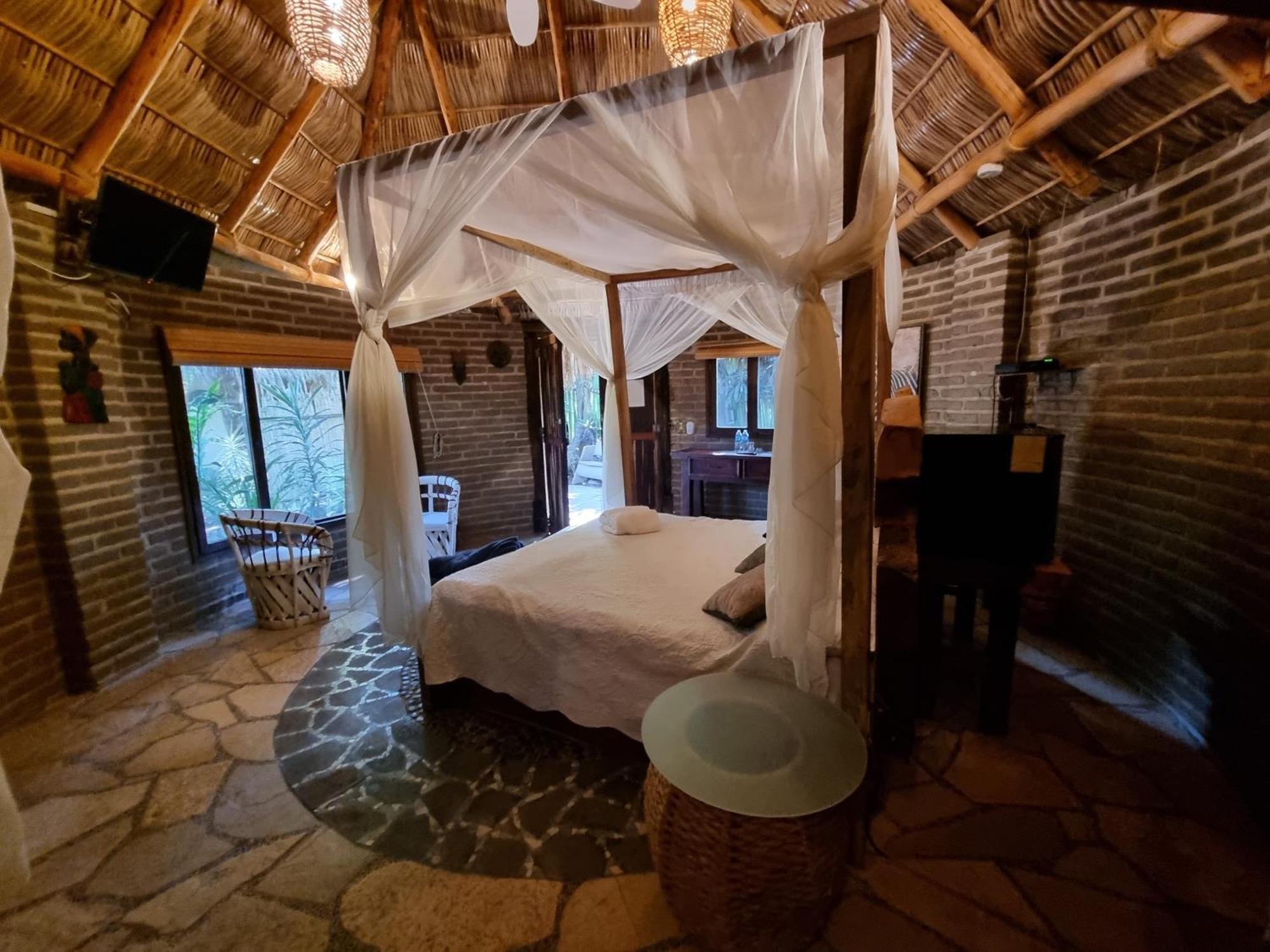 Eco Hotel Tahawi Ajijic Ngoại thất bức ảnh